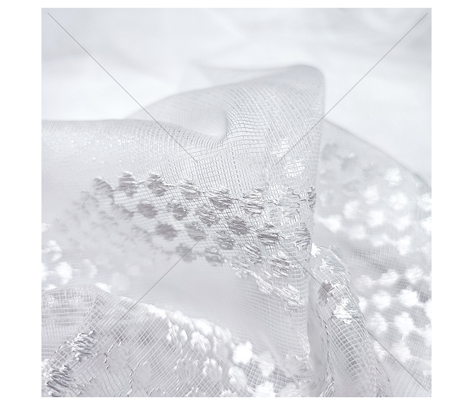 Day curtains
