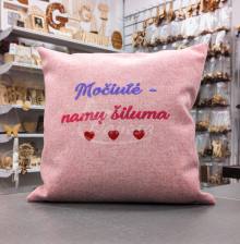 Išsiuvinėta Pagalvė "Močiutė - Namų Šiluma"