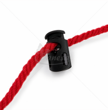 Juodas plastikinis virvelės fiksatorius su spyruokle, iki 8 mm