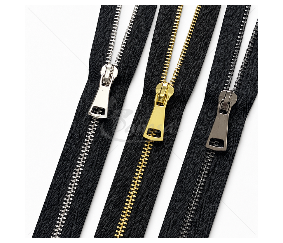 Metal Two-Way Open-End Zipper for Sewing, No. 8, 90 cm