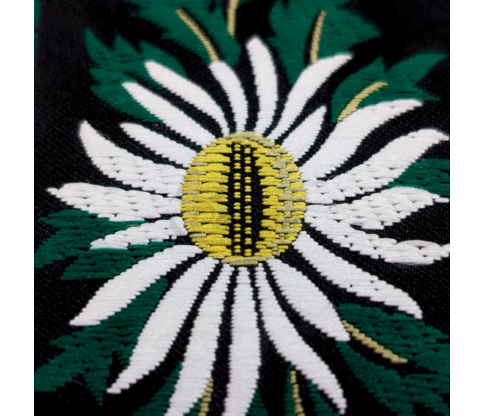 Woven decorative ribbon