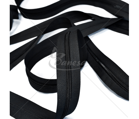 Coil zipper No. 8 – by the meter (S80)