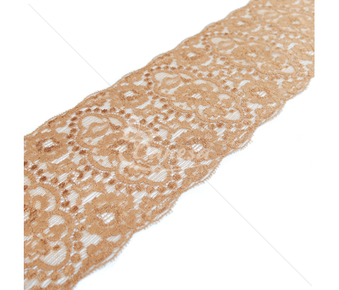 Wide lace ribbon