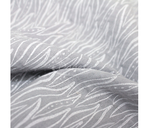 Muslin with a pattern
