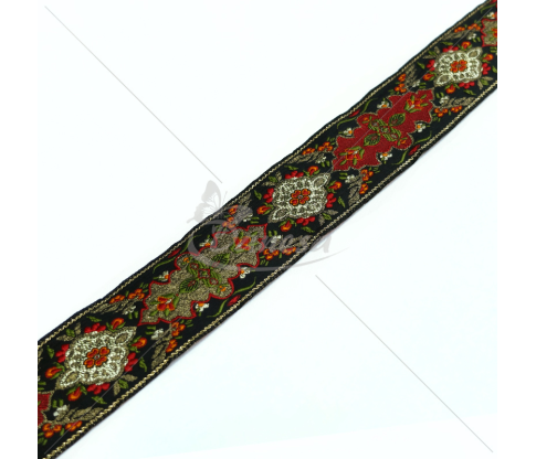Woven decorative ribbon