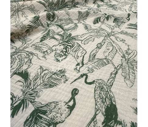 Muslin with a pattern