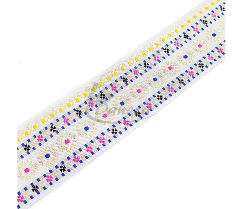 Woven decorative ribbon