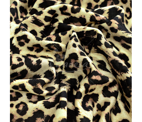 Viskozinis audinys su leopardiniu raštu