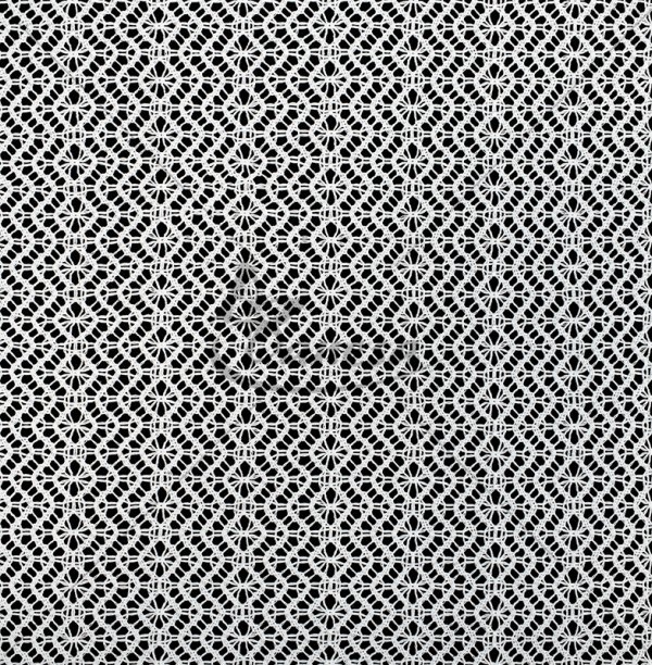 Nertas gipiūras, geometrinis raštas - rombai, balta spalva