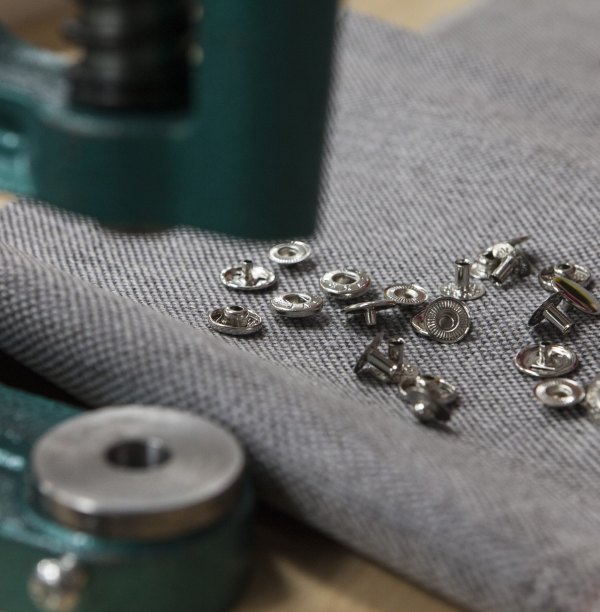 Eyelet / Snap Fastener / Rivet Setting