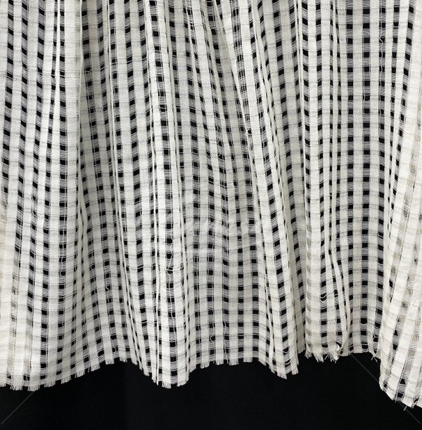 Curtain fabric - Coarse mesh