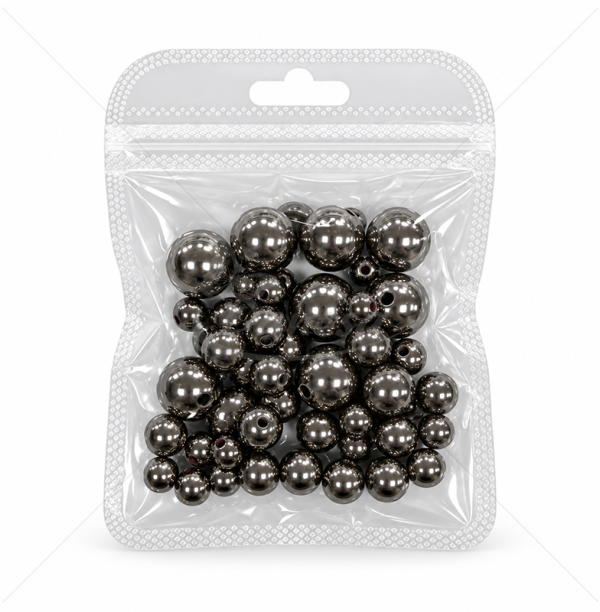 Metalinio blizgesio plastikiniai karoliukai – 48 vnt.