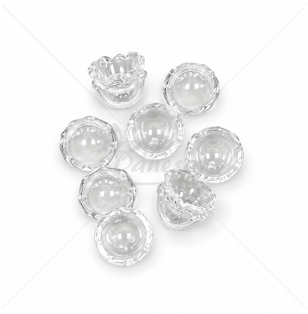Skaidrūs plastikiniai karoliukai gėlės taurelės formos 22 mm