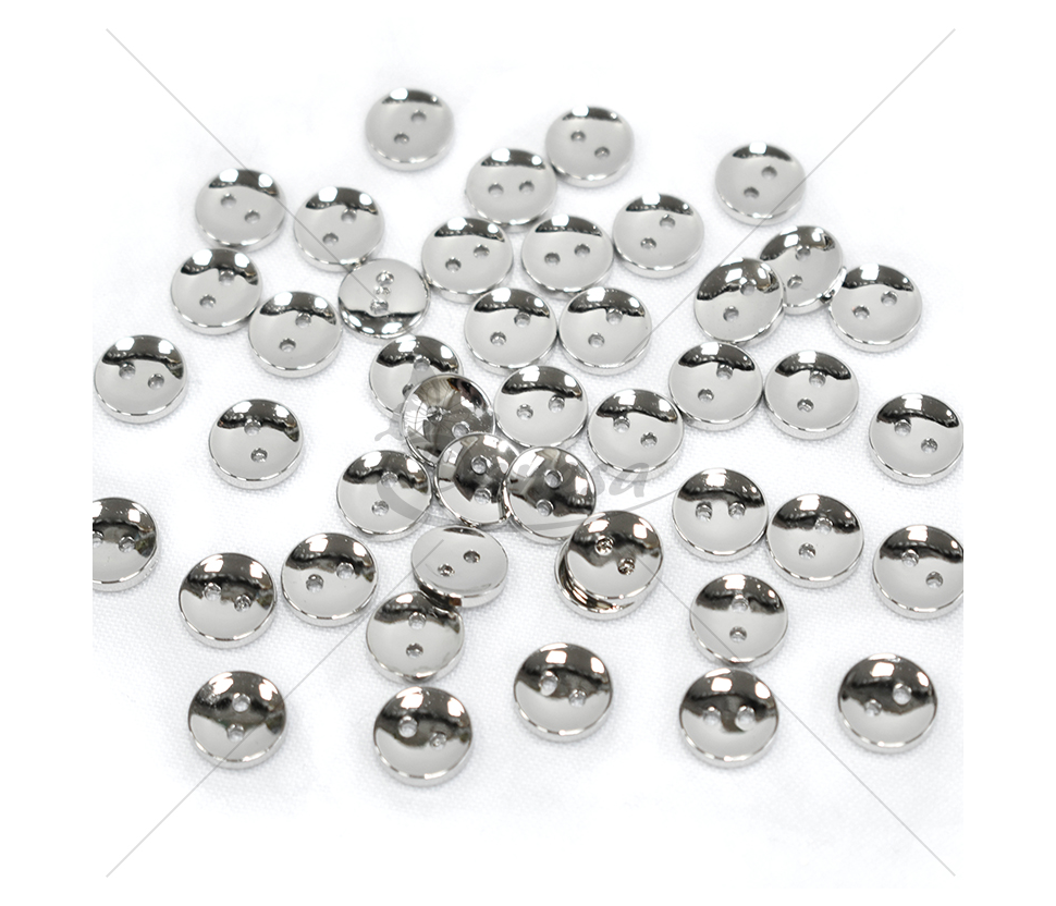 Silver plastic two-hole sewing buttons 16L–18L