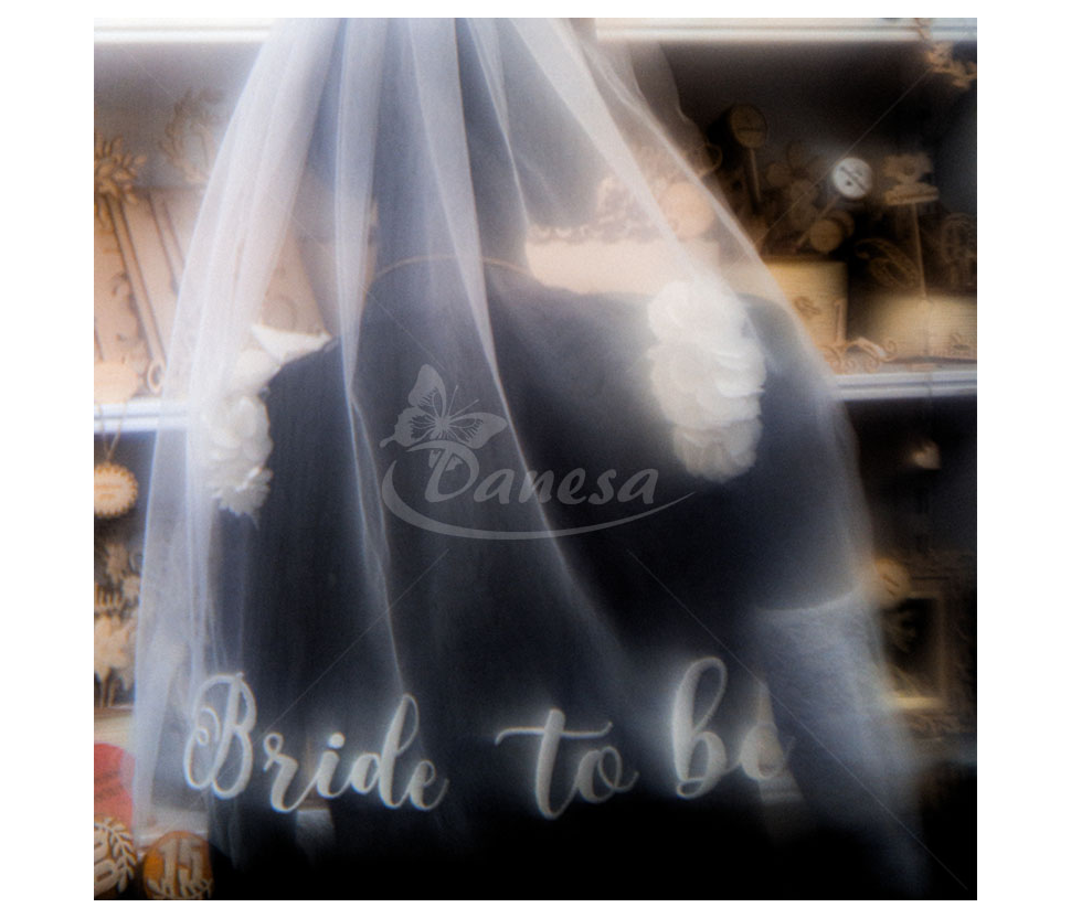 Фата «Bride to Be» для будущей невесты