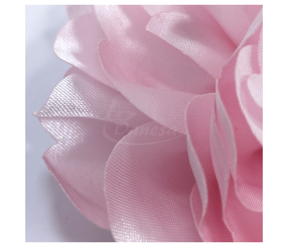 Decorative Flowers without a Clasp