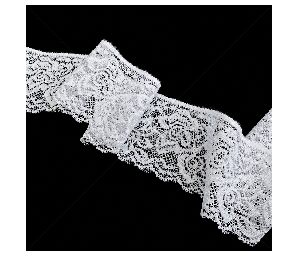 Stretch Lace with Floral Pattern (Snow White)