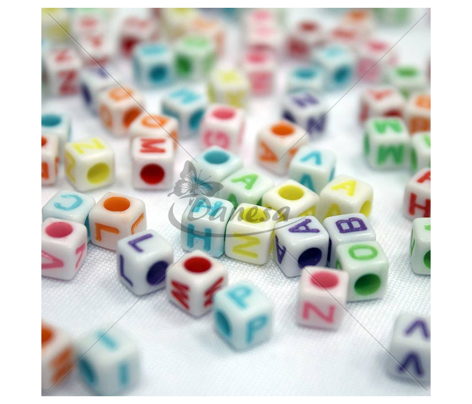 Plastic beads LETTERS