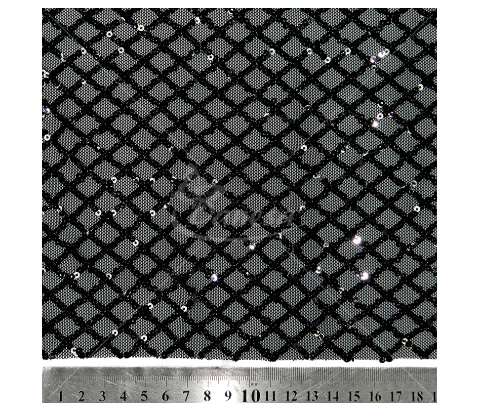 Fabric embroidered with sequins