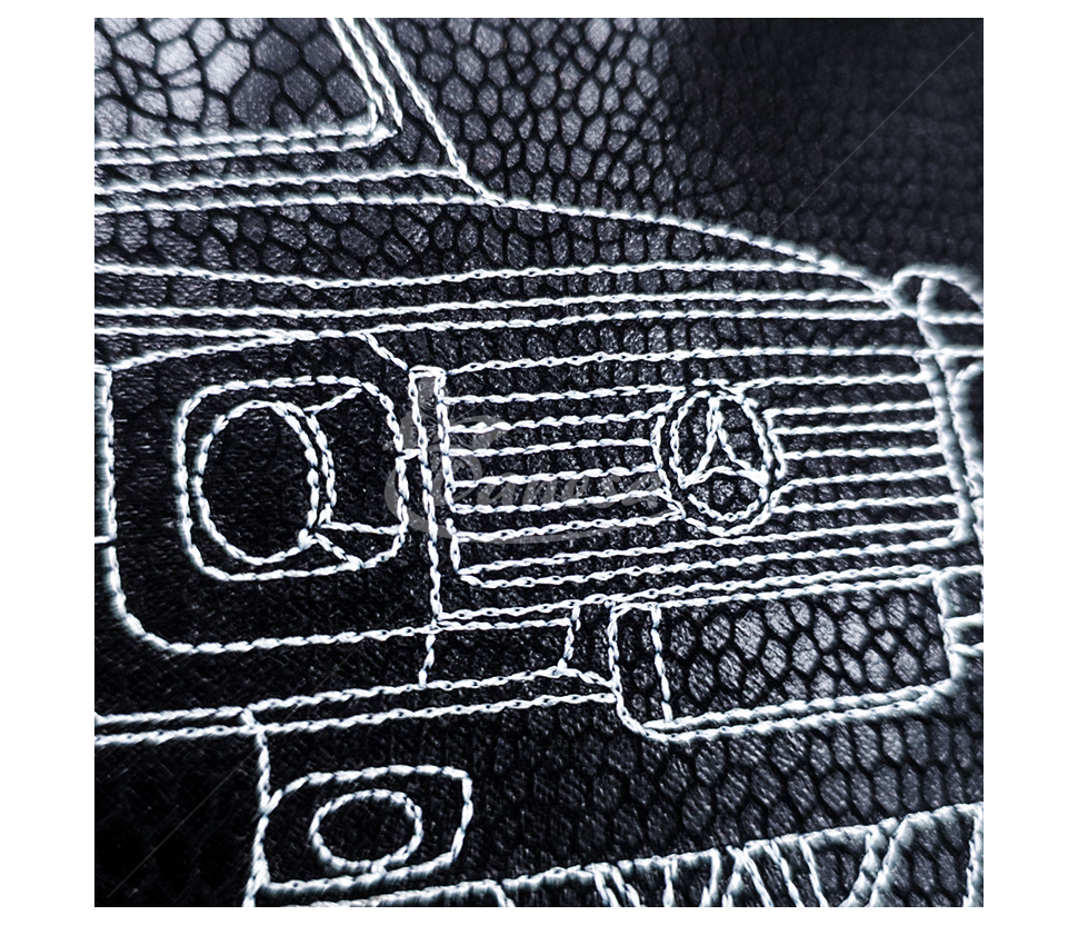 Подушка «Mercedes»