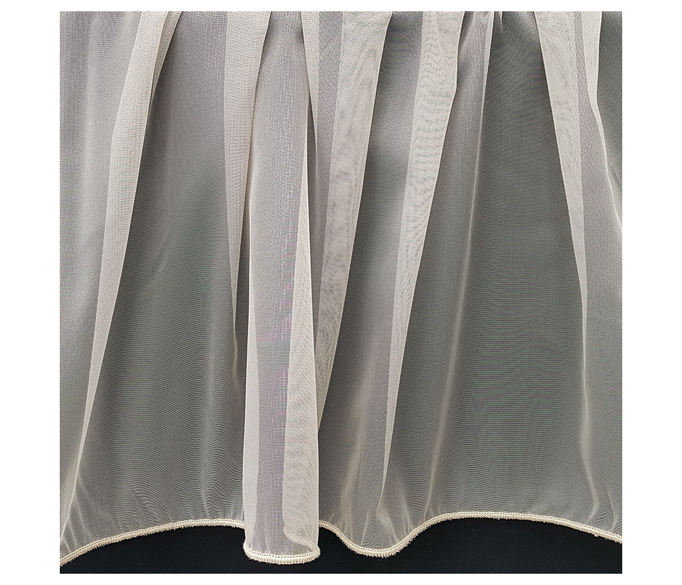 Day curtains