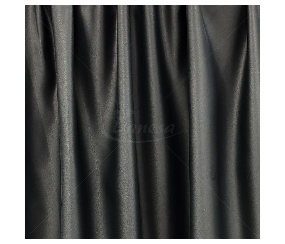 Scratch-resistant blackout curtain fabric