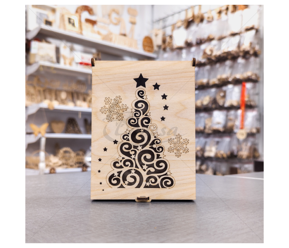 Wooden Box – Christmas Tree