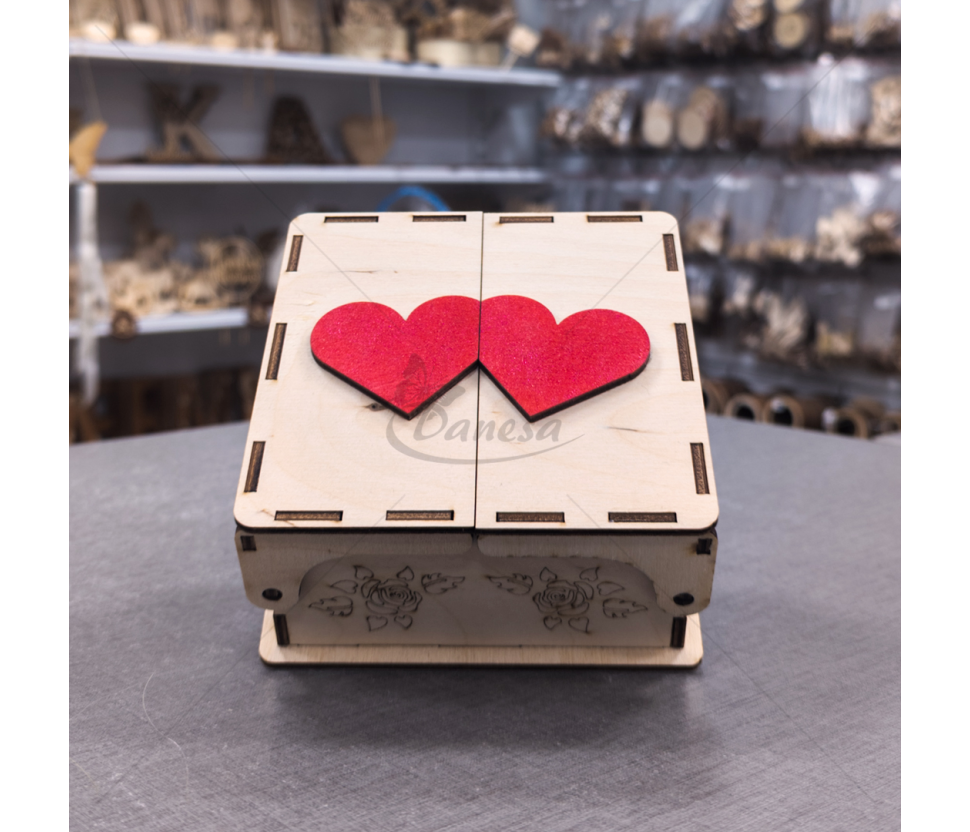 Wooden Box “Heart”