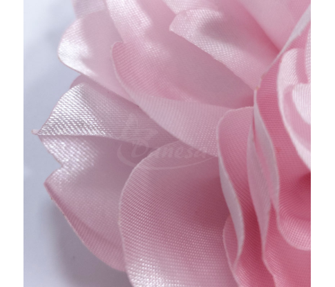 Decorative Flowers without a Clasp
