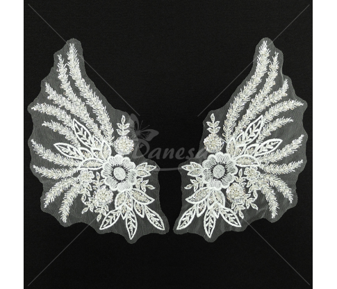 Tulle applique