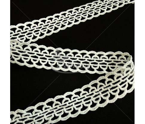 Synthetic lace