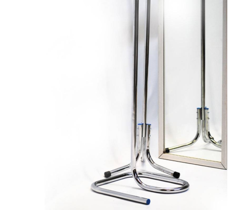 Metal mannequin stand