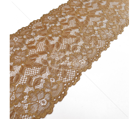 Wide lace ribbon