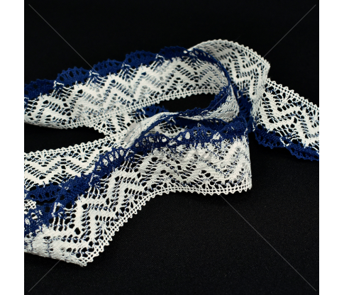 Linen lace