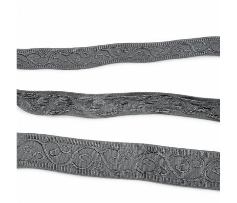 Woven decorative ribbon